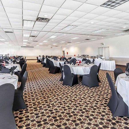 Wingate By Wyndham Marietta Conference Center Ohio Otel Dış mekan fotoğraf