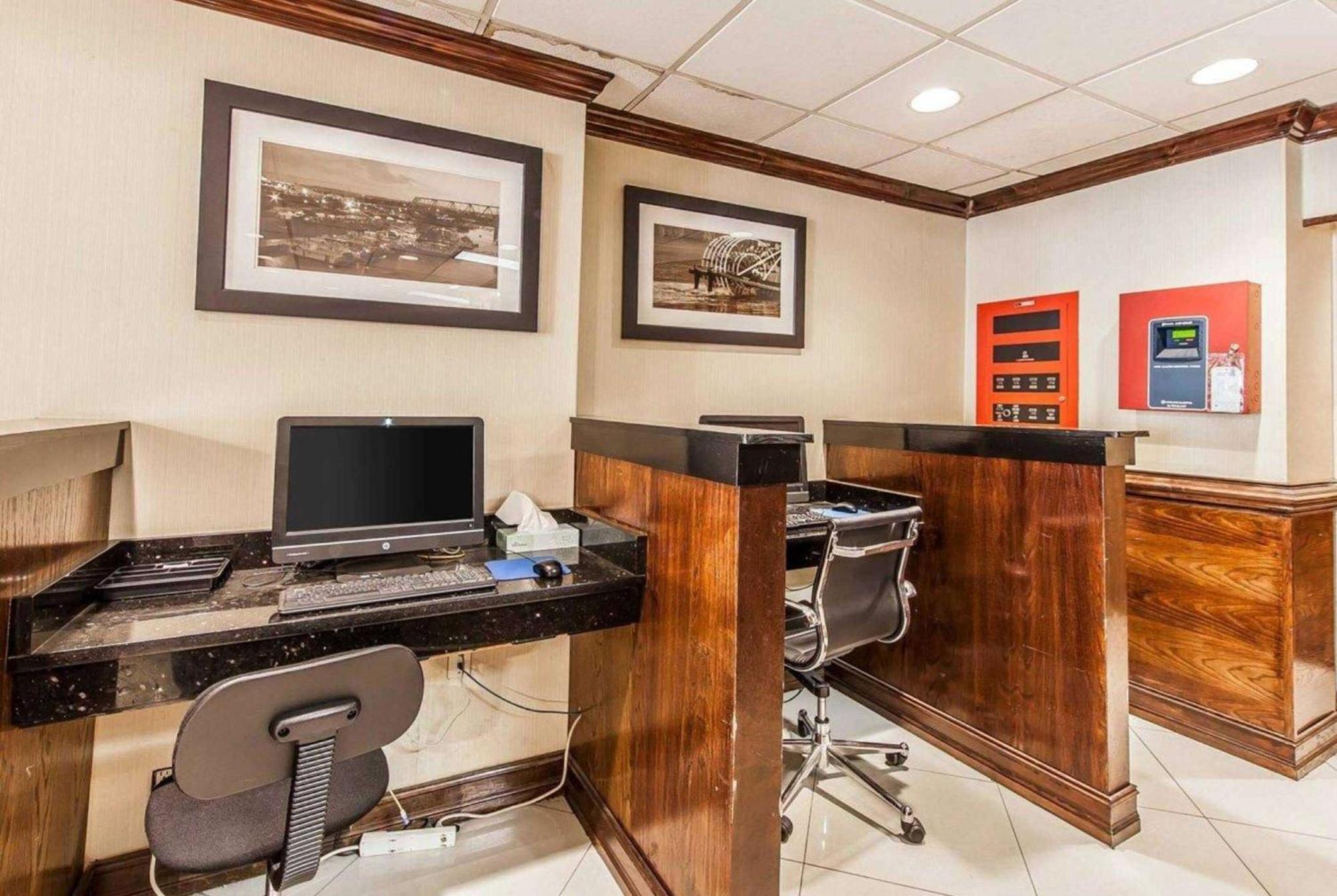 Wingate By Wyndham Marietta Conference Center Ohio Otel Dış mekan fotoğraf