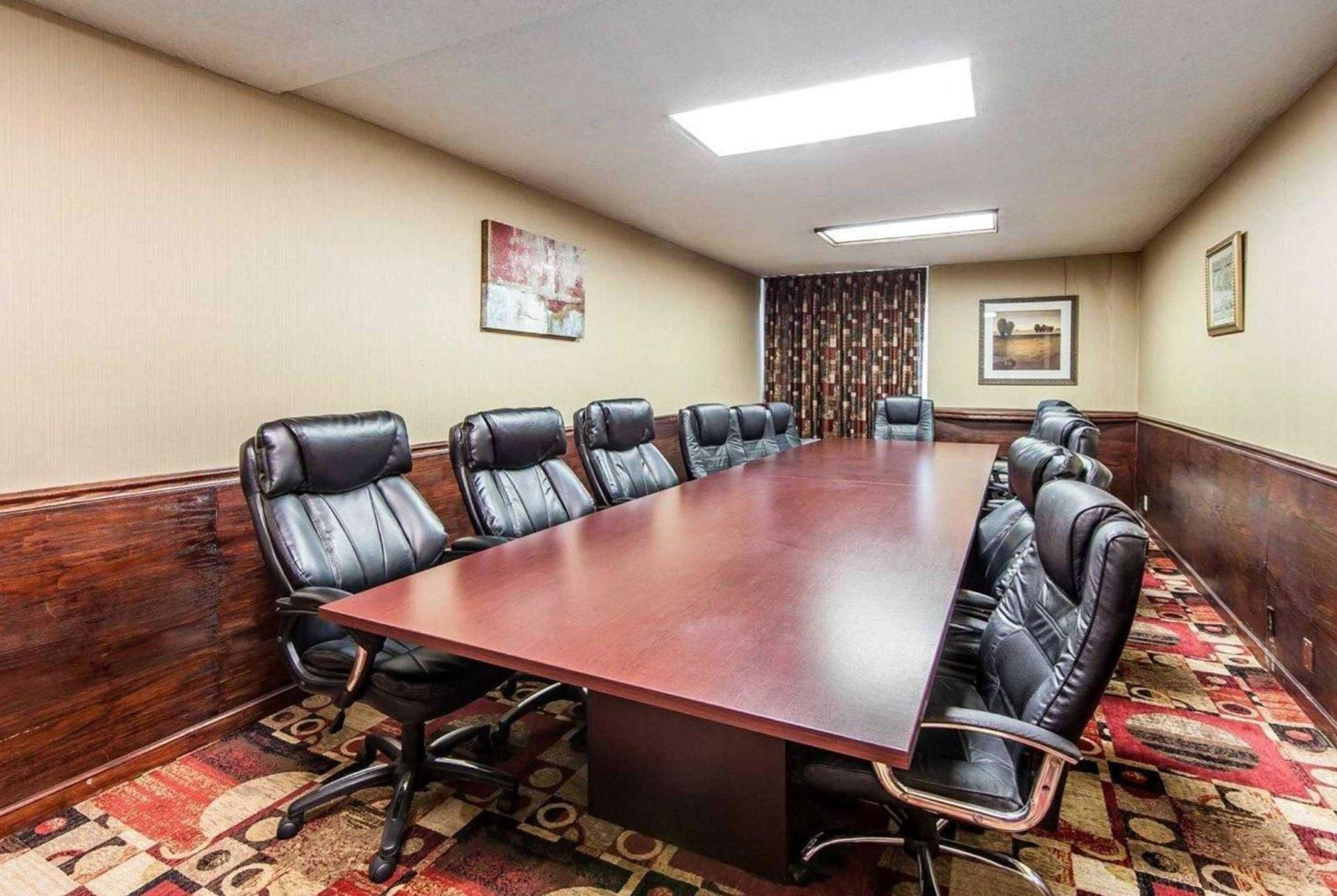 Wingate By Wyndham Marietta Conference Center Ohio Otel Dış mekan fotoğraf